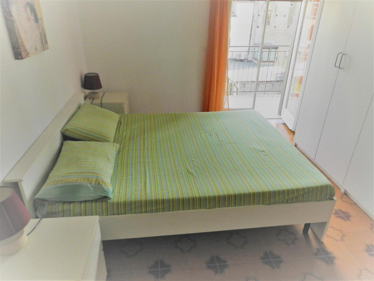Apartment In Patti Marina: A Step Away From The Sea And From The Center! Esterno foto