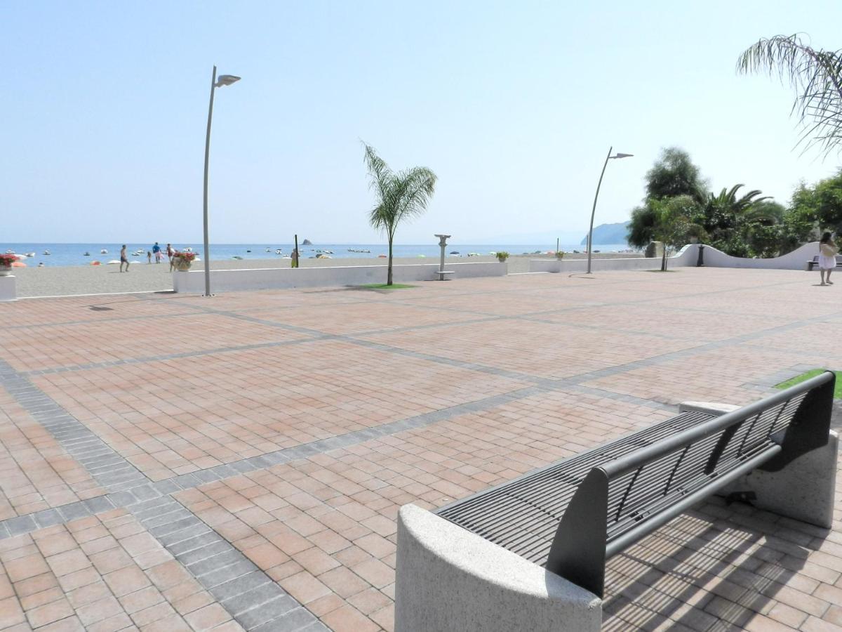 Apartment In Patti Marina: A Step Away From The Sea And From The Center! Esterno foto